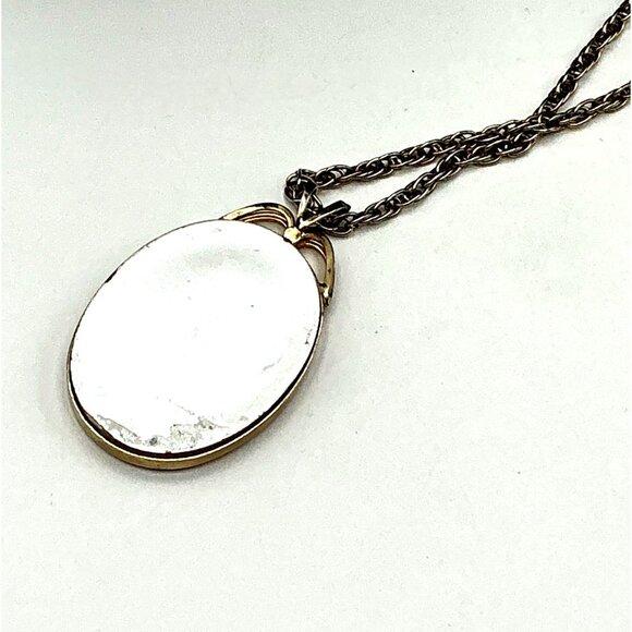 Vintage Gold-Tone Floral Necklace With Chain - Picture 5 of 6